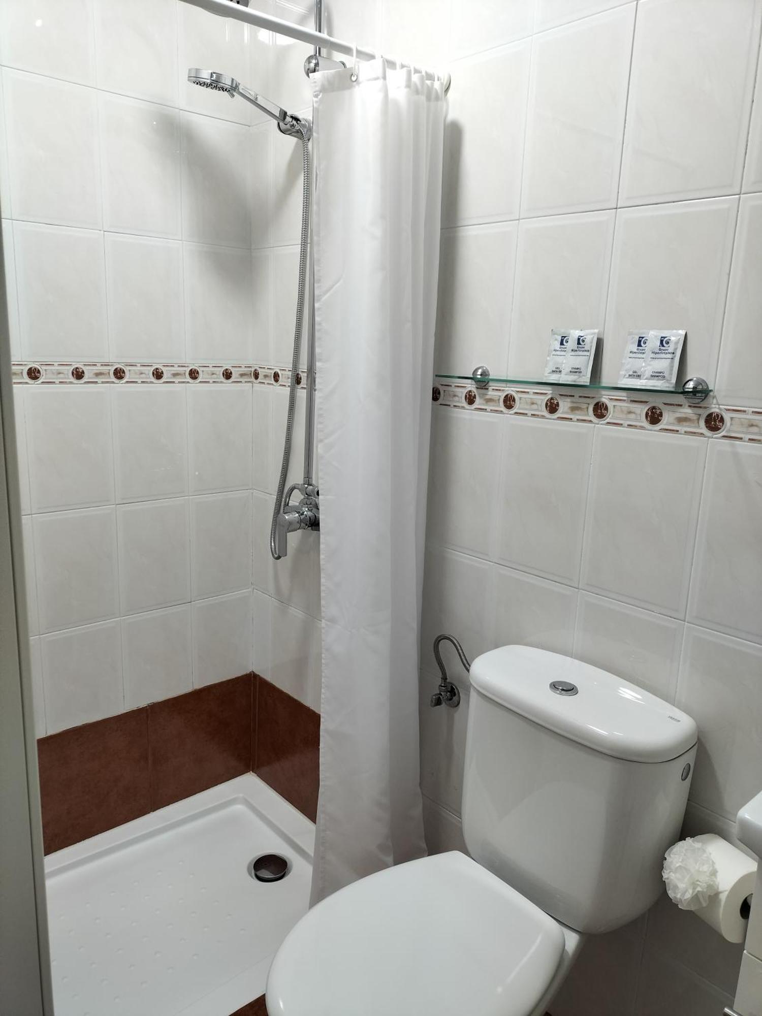 V.V Casa Mones Apartment Cangas de Onis Ngoại thất bức ảnh