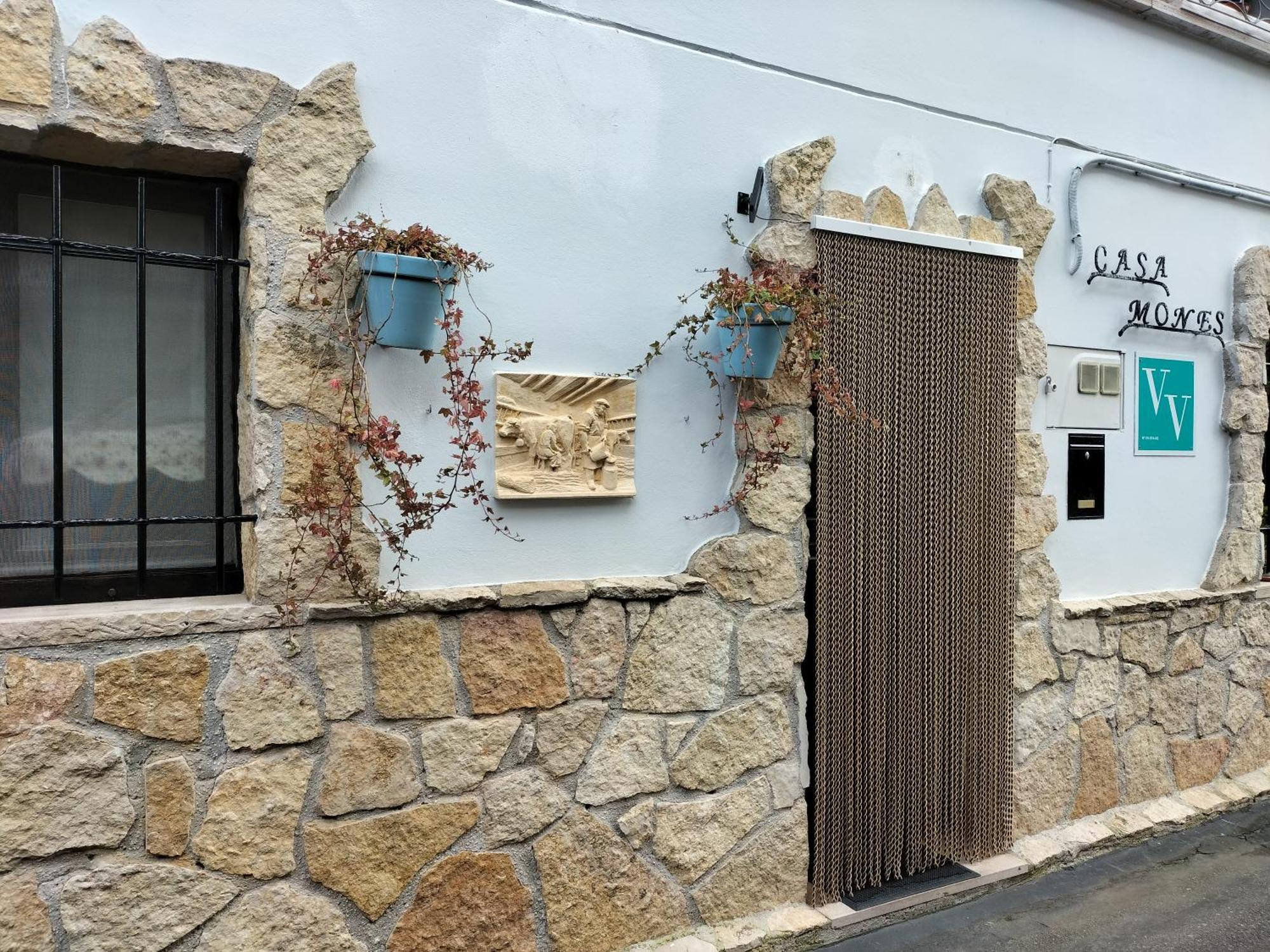 V.V Casa Mones Apartment Cangas de Onis Ngoại thất bức ảnh
